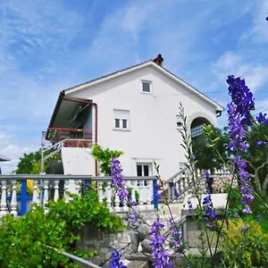 Biondi , Viskovo Kroatien